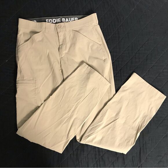 Eddie Bauer Other - Eddie Bauer Men's Beige Cargo Pants